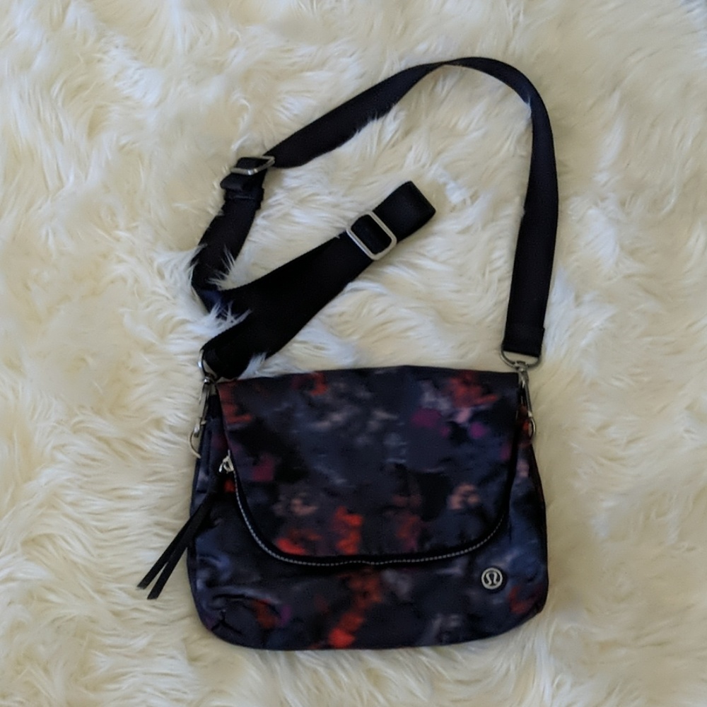 Lululemon Bag; price negotiable